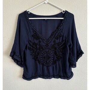 American Eagle Embroidered Blouse Blue XS‎